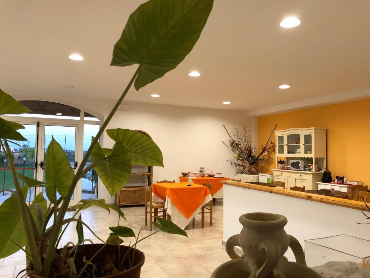 Agriturismo "Lo Zafferano" 아프릴리아 외부 사진